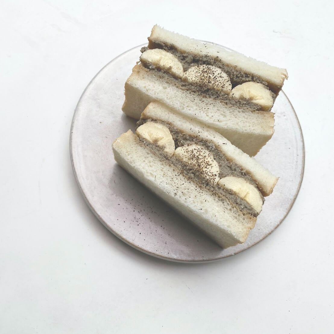 バナナサンドウィッチ